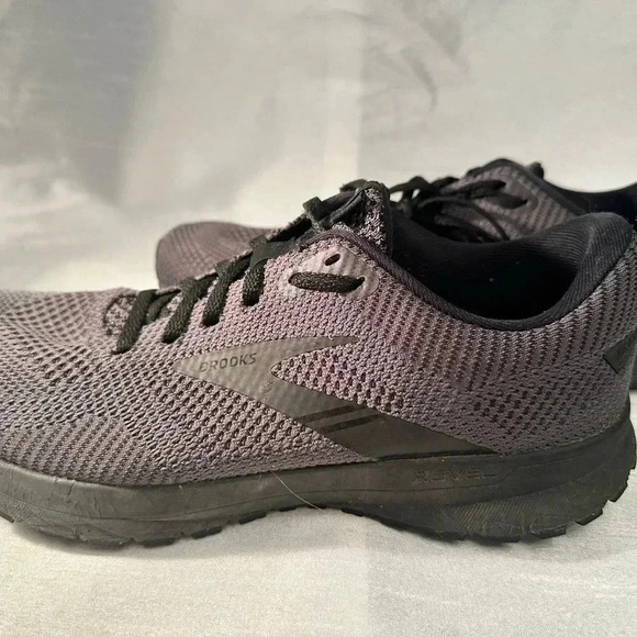 Brooks Revel 5 Mens 9 D Shoes Gray Black Lace Up Sneaker Running Gym 1103741D038 - Picture 3 of 6